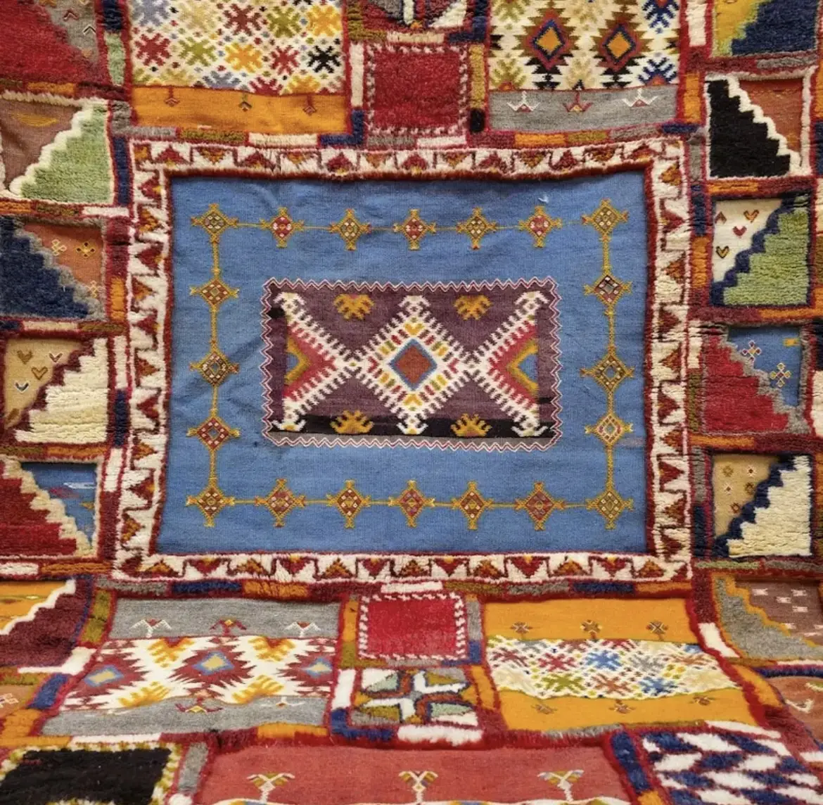 Technique Rug | High-Quality Modern Weaving | Innovative Textile Design