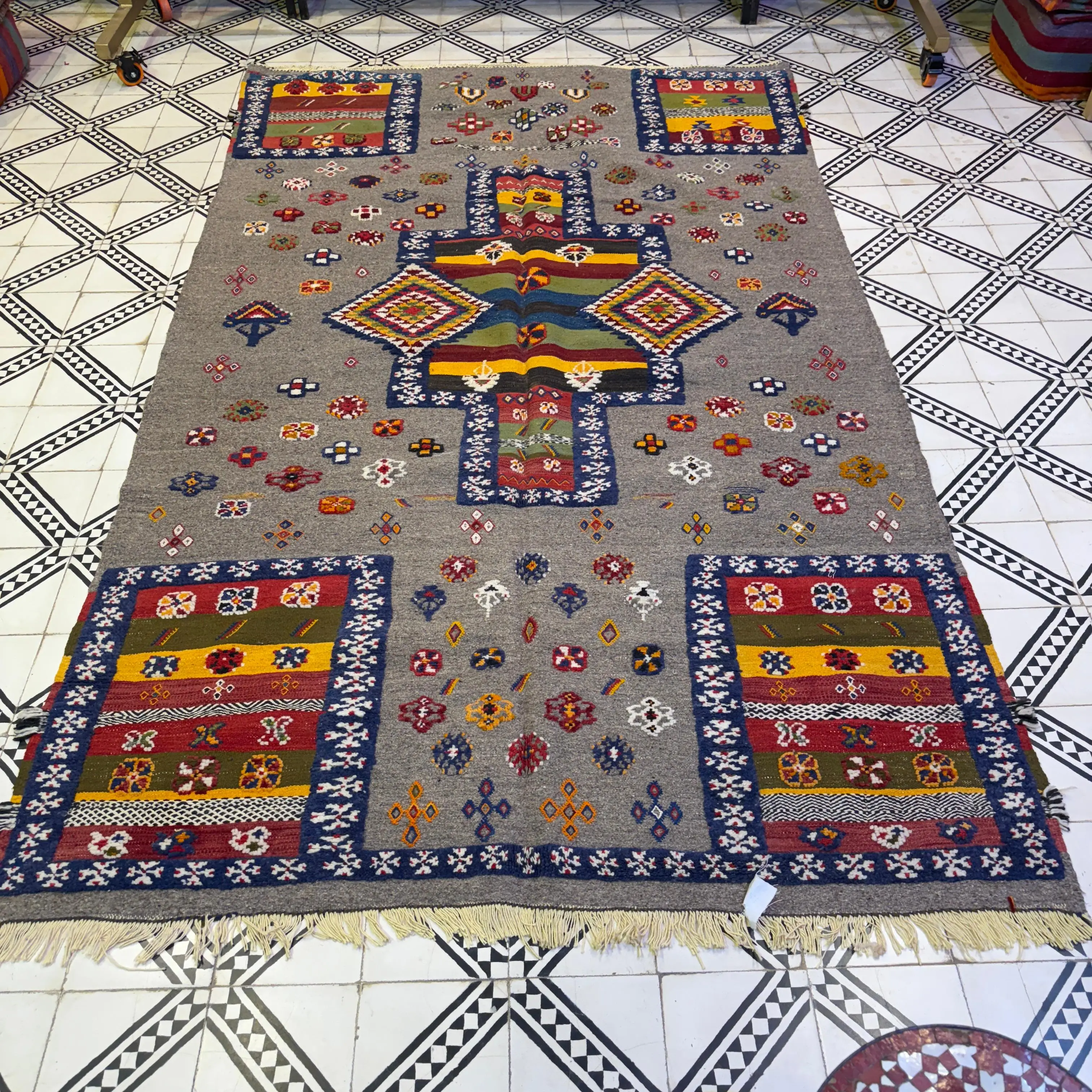 Custom Handmade Moroccan Rug | Unique Colorful Carpet | 3 Techniques – Weaving, Knotting & Embroidery