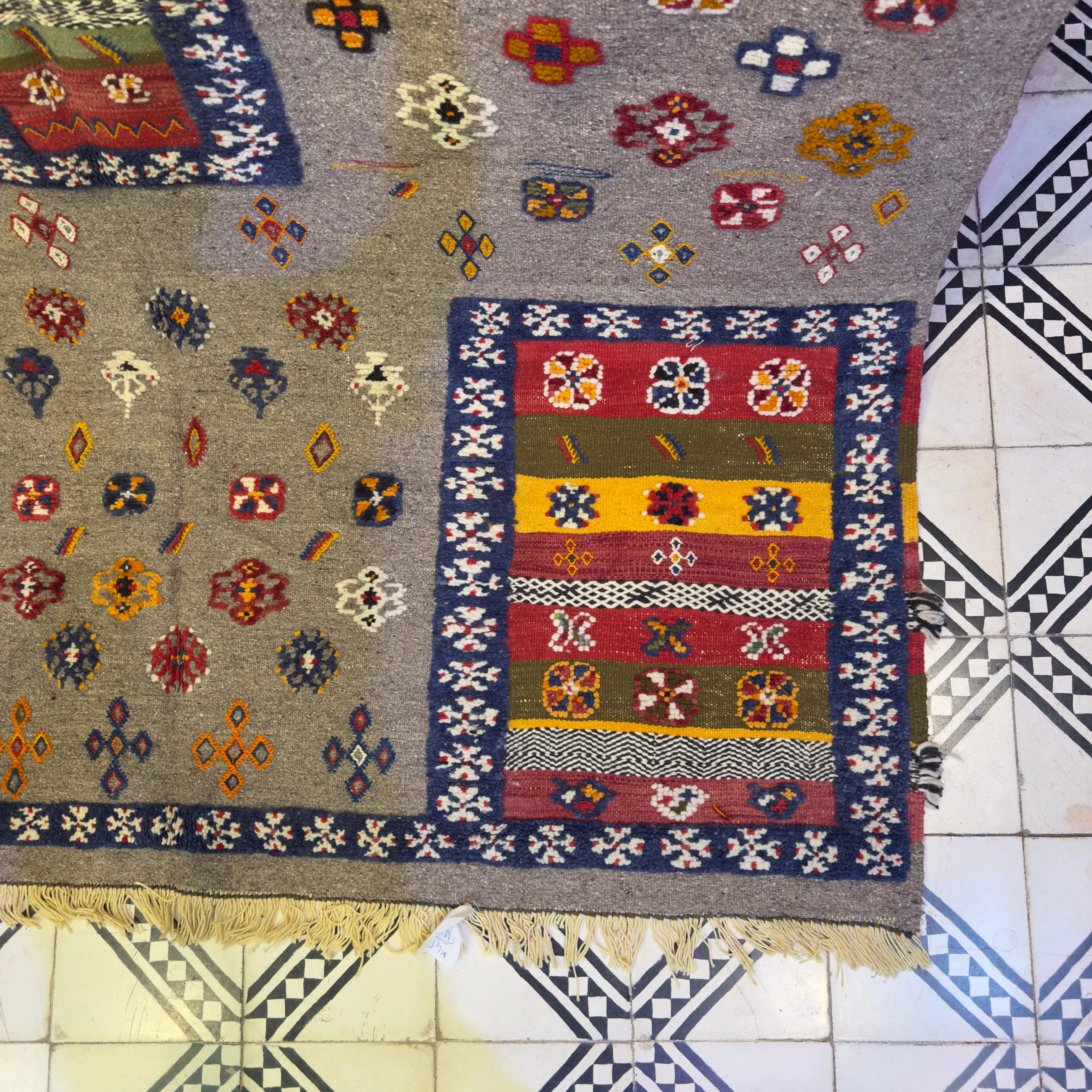 Custom Handmade Moroccan Rug | Unique Colorful Carpet | 3 Techniques – Weaving, Knotting & Embroidery