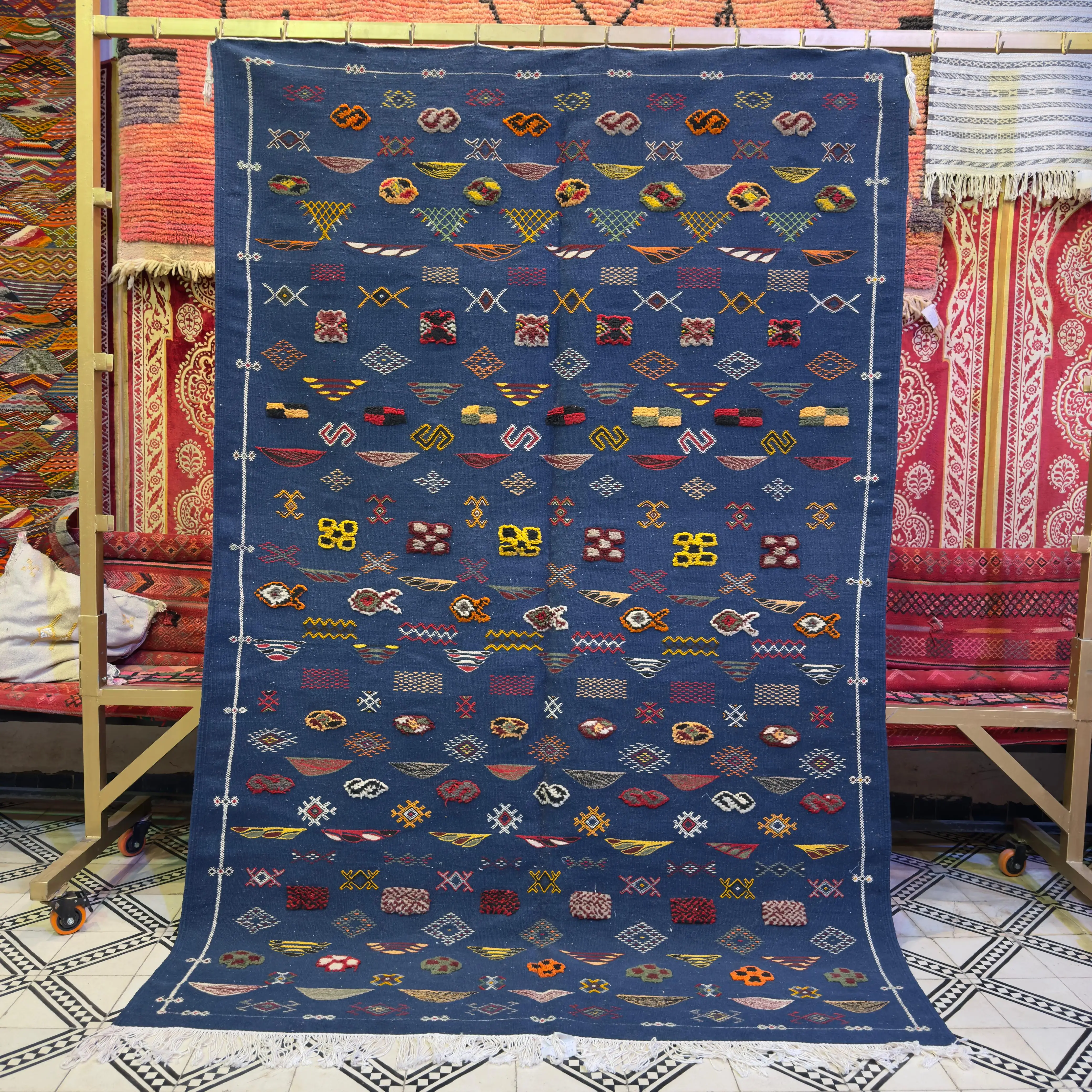 Premium 3-Technique Moroccan Rug | Knotted Sheep Wool & Embroidered Patterns