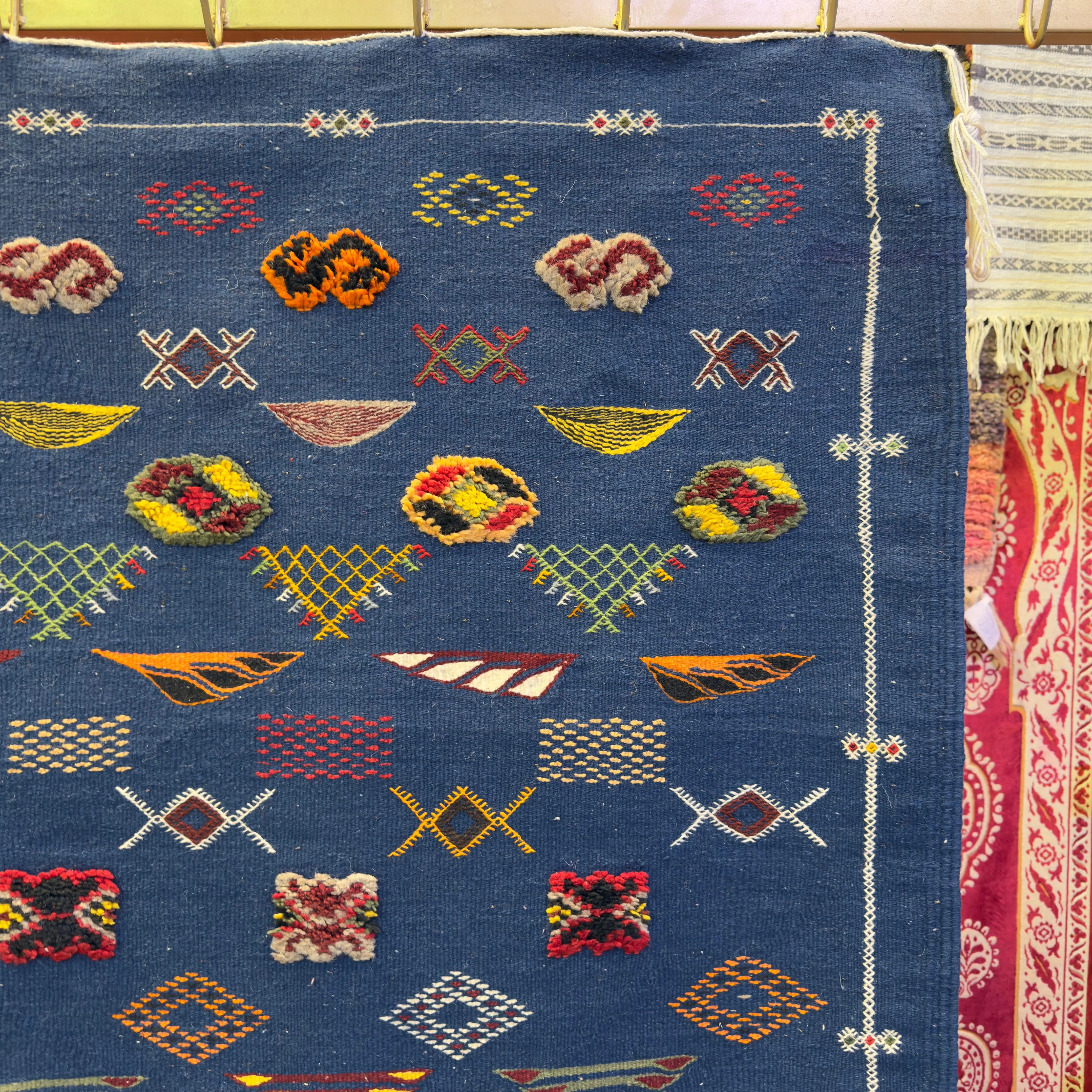 Premium 3-Technique Moroccan Rug | Knotted Sheep Wool & Embroidered Patterns