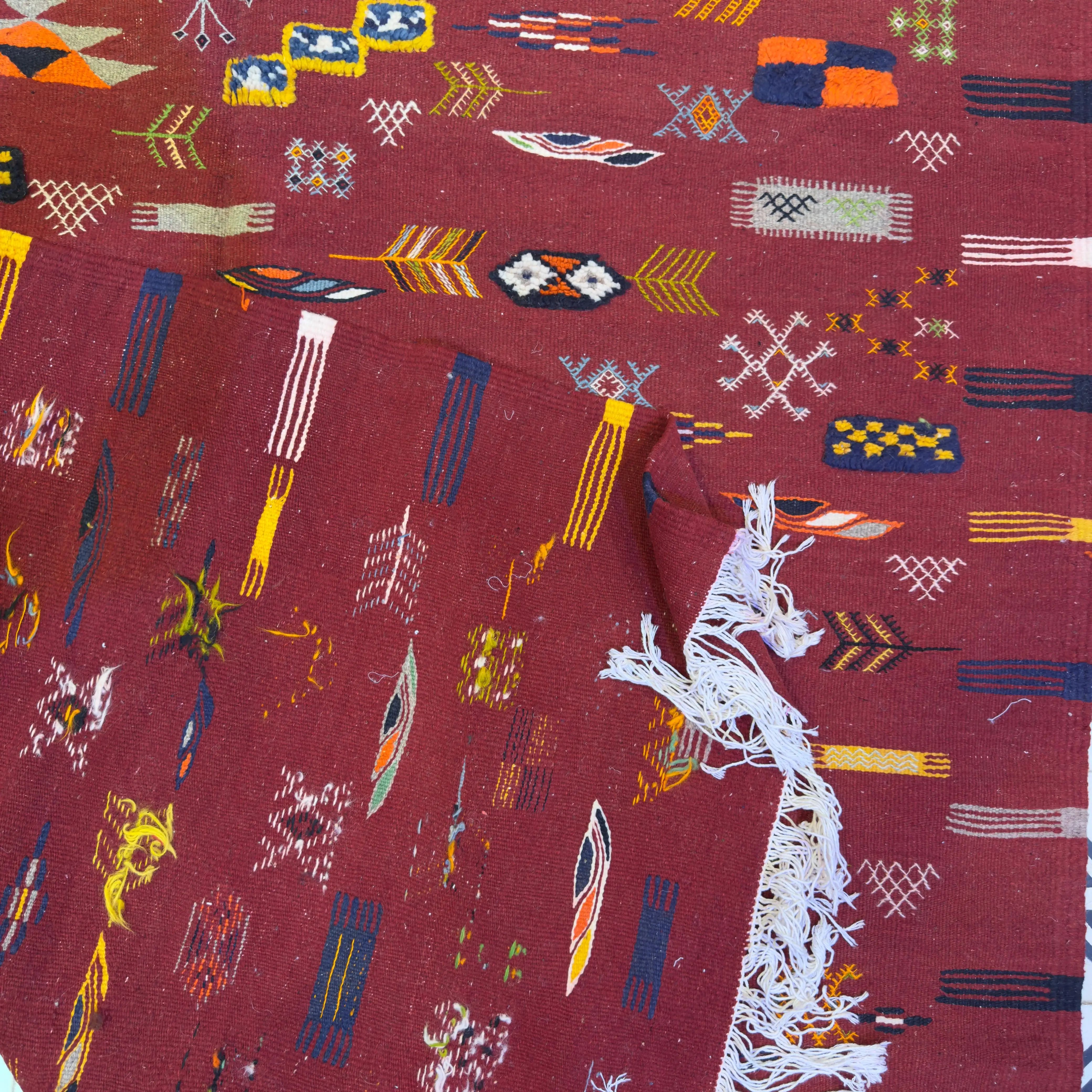 Authentic Berber Style Rug | Moroccan Wool Carpet | Handwoven Berber Rugs for Living Room
