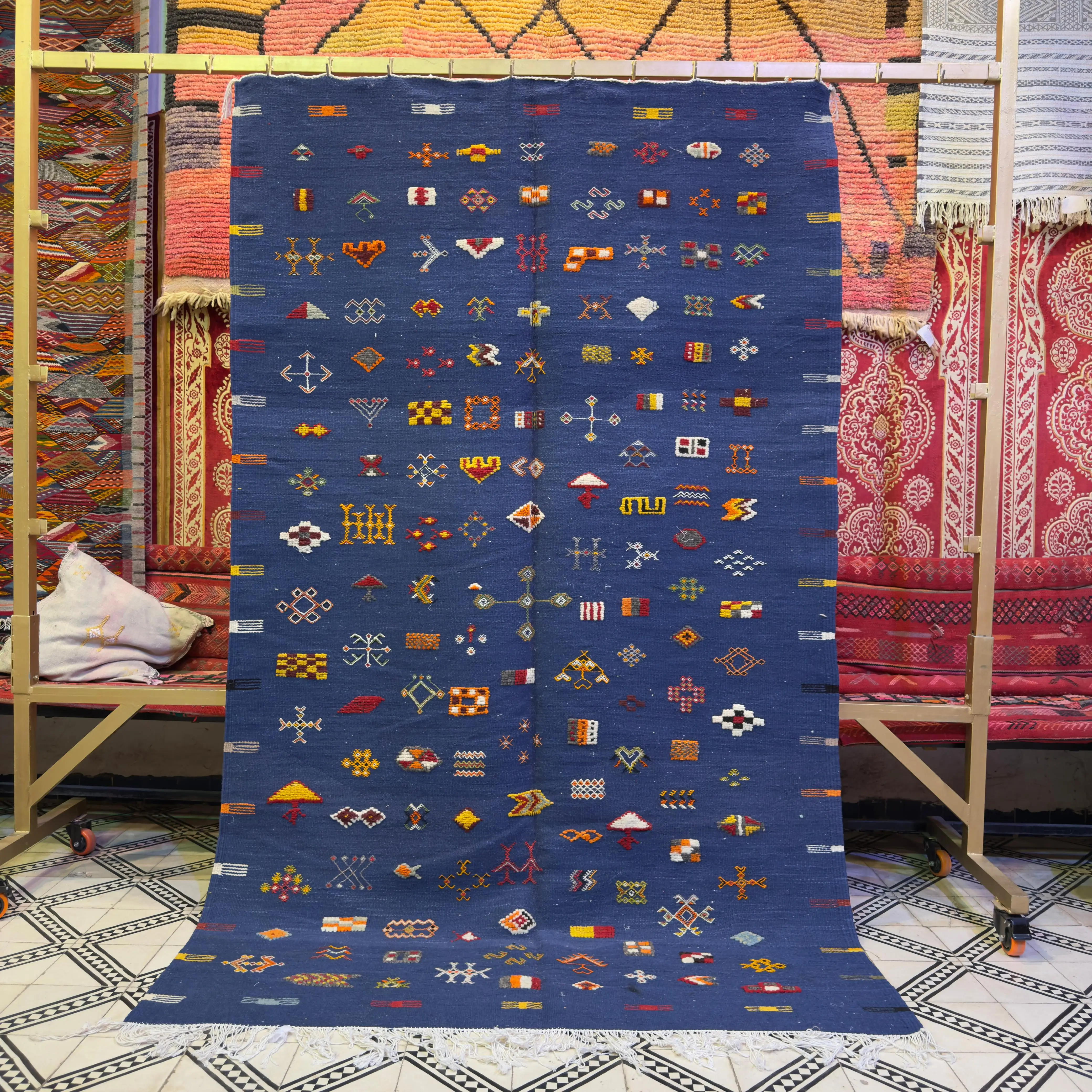 Berber Rugs Morocco Online | Authentic Moroccan Rugs | Handwoven Berber Style Carpet for Living Room
