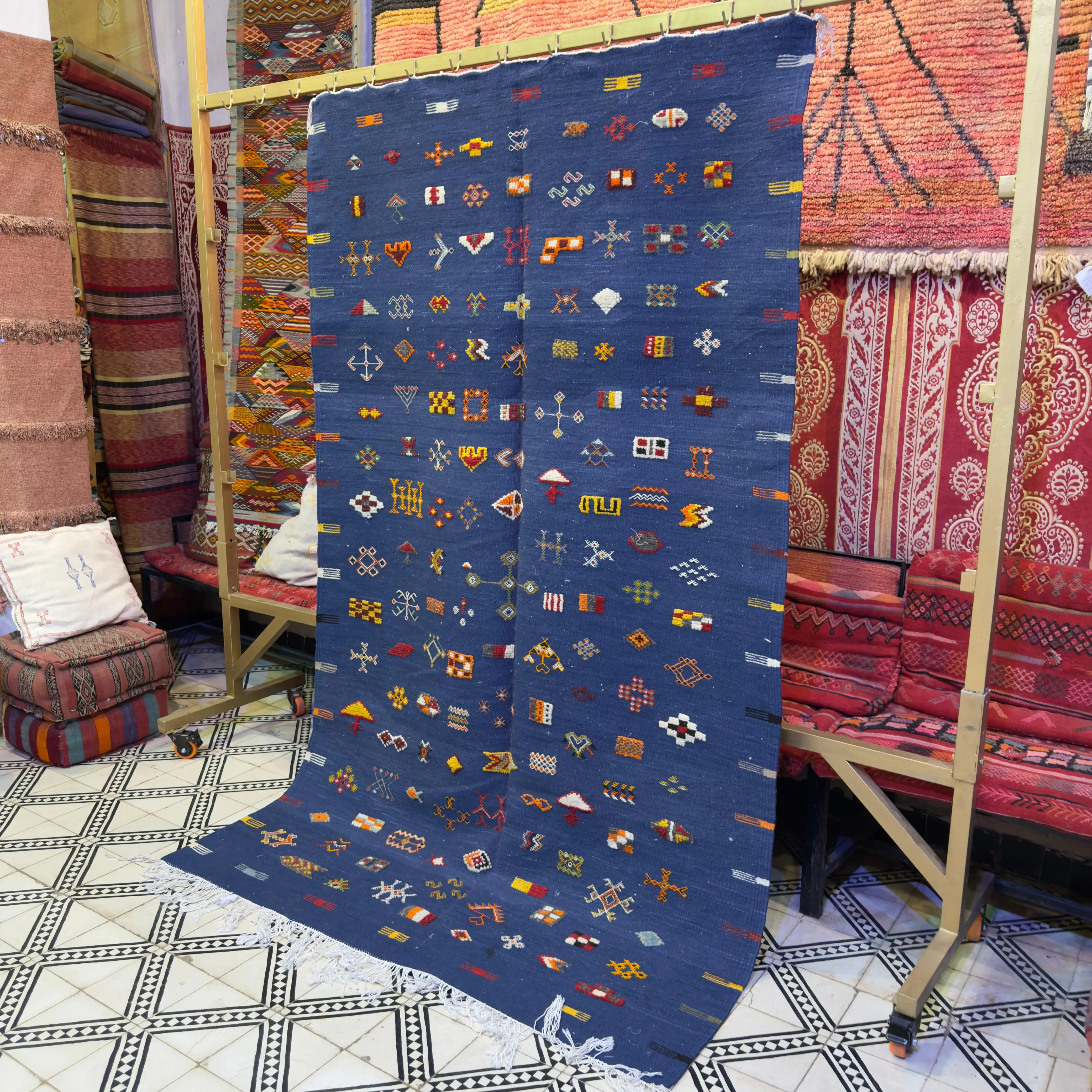 Berber Rugs Morocco Online | Authentic Moroccan Rugs | Handwoven Berber Style Carpet for Living Room