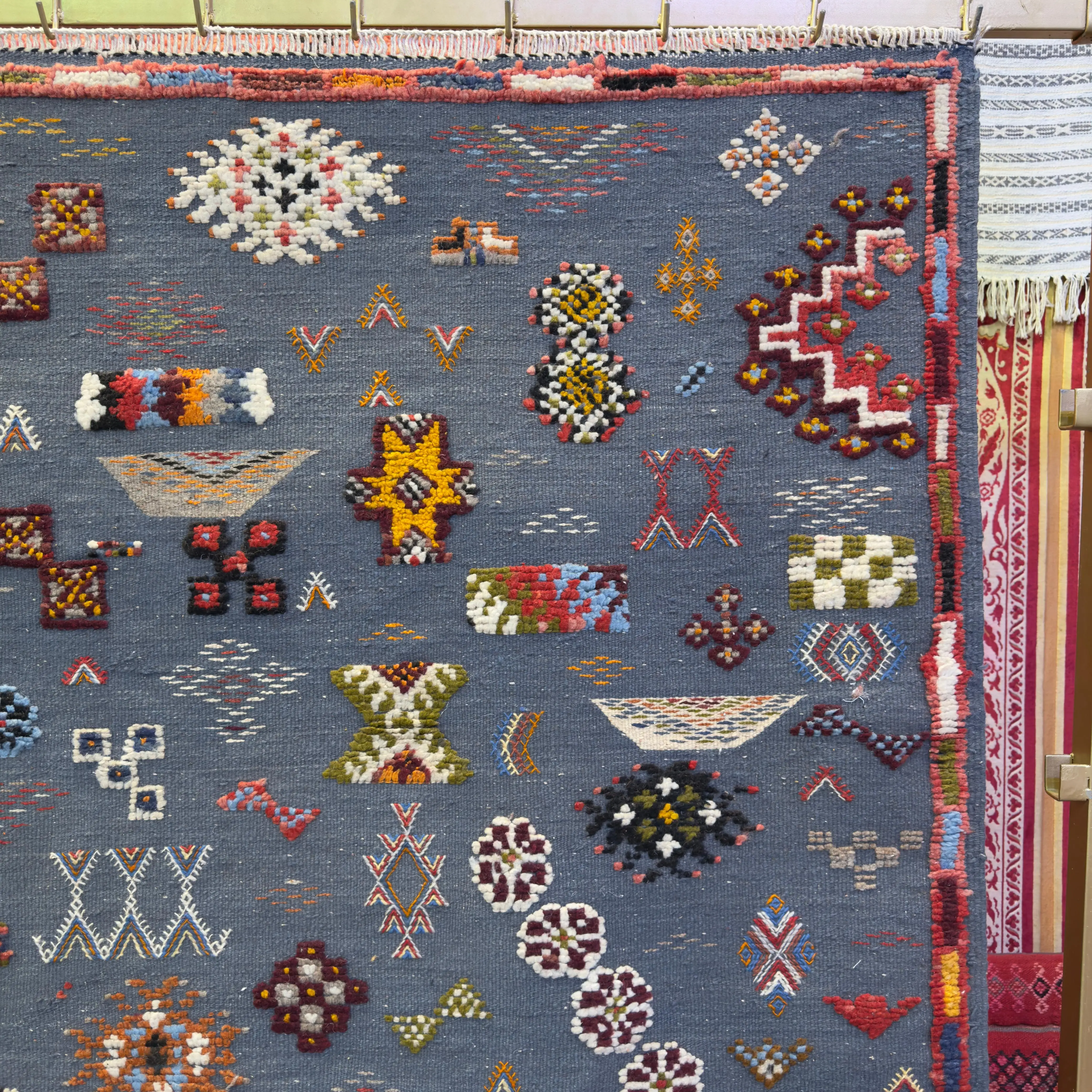 Handwoven Moroccan Berber Rug – A Masterpiece of Geometric Elegance