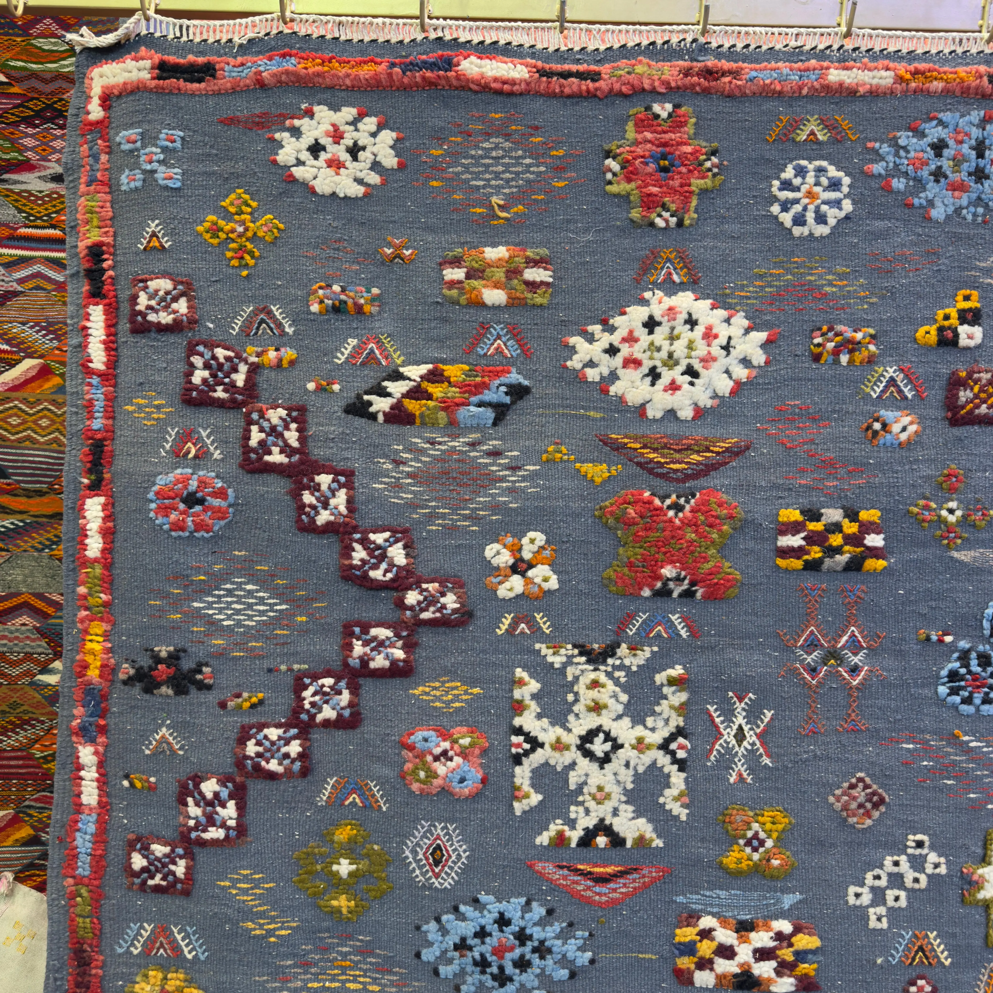 Handwoven Moroccan Berber Rug – A Masterpiece of Geometric Elegance