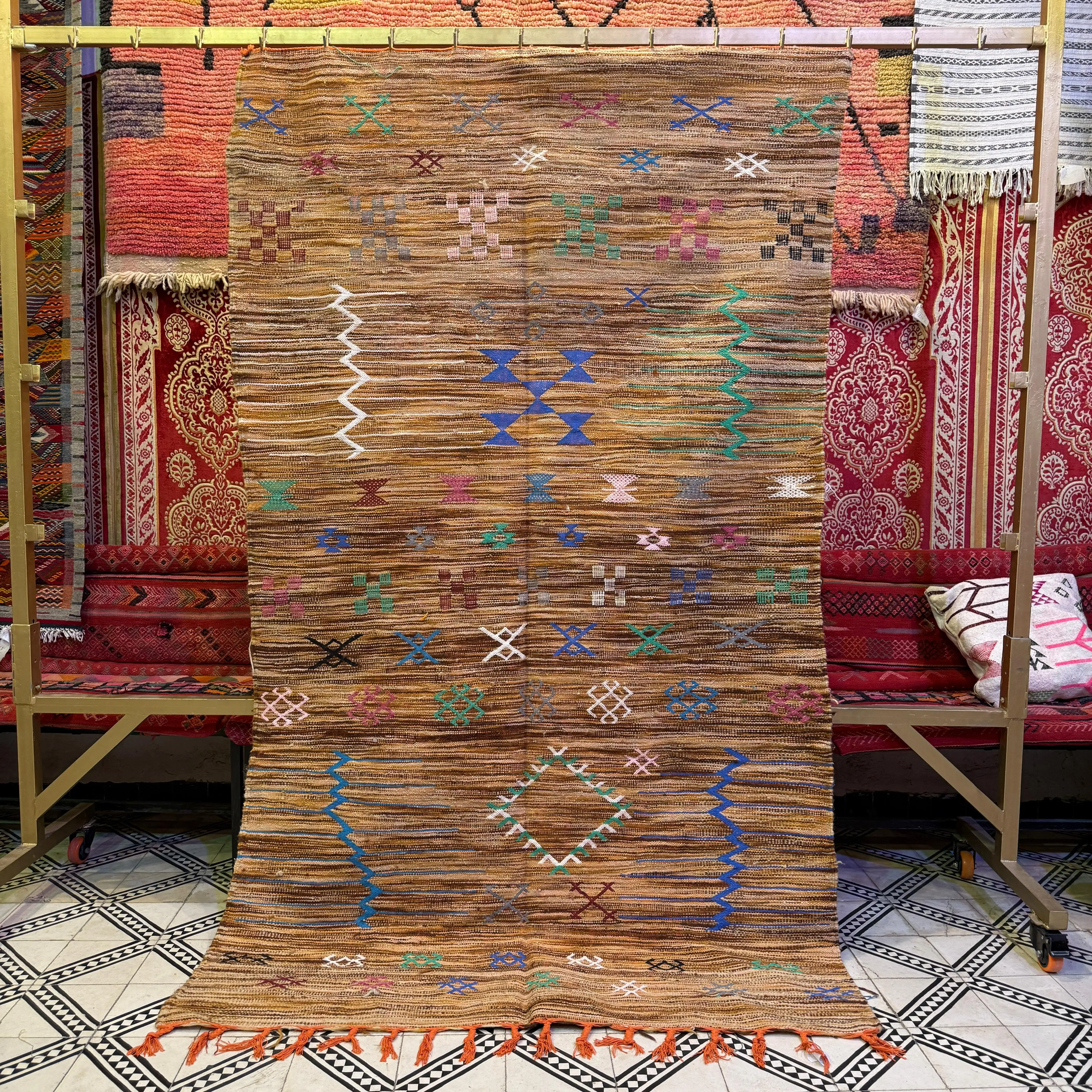 Colorful Living Room Rug | Vibrant Patterns | Perfect Home Accent