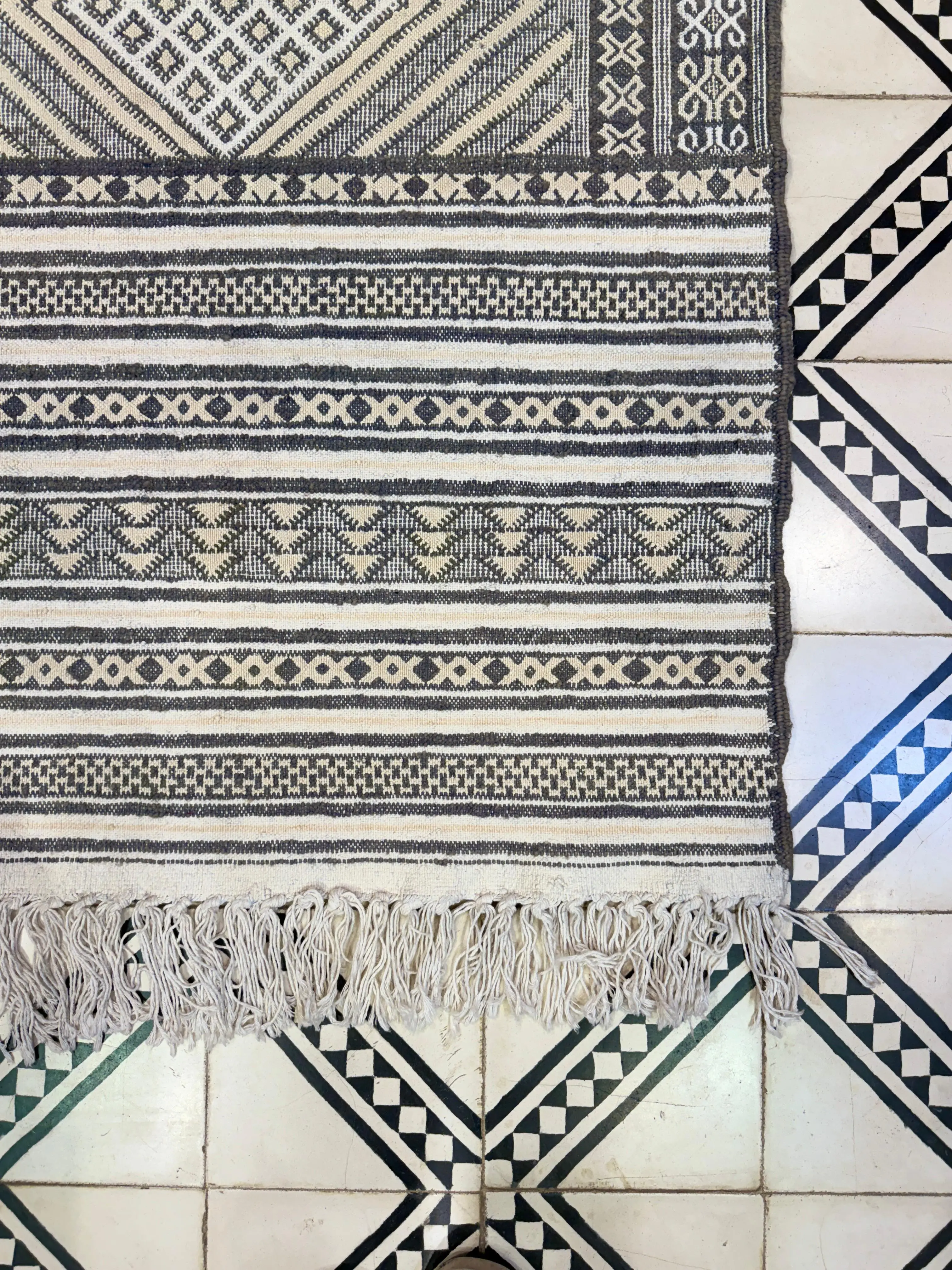 Vintage Wool Jute Kilim Rug | Handmade Kilim Dhurrie Runner | Wool & Jute Flatweave Carpet