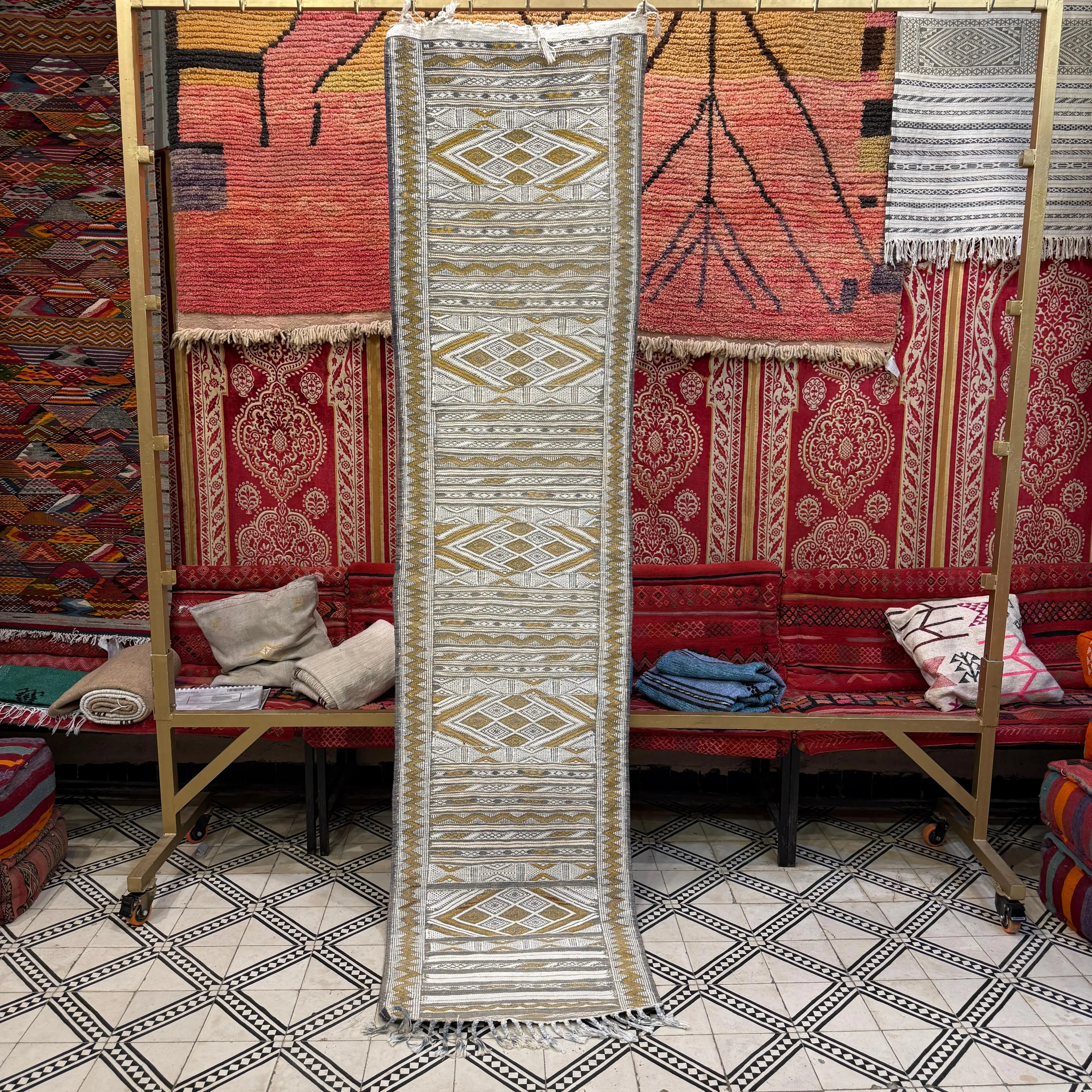 Gorgeous Moroccan Kilim Dhurrie Rug | Handmade Wool Jute Area Carpet | Vintage Flatweave Berber Style