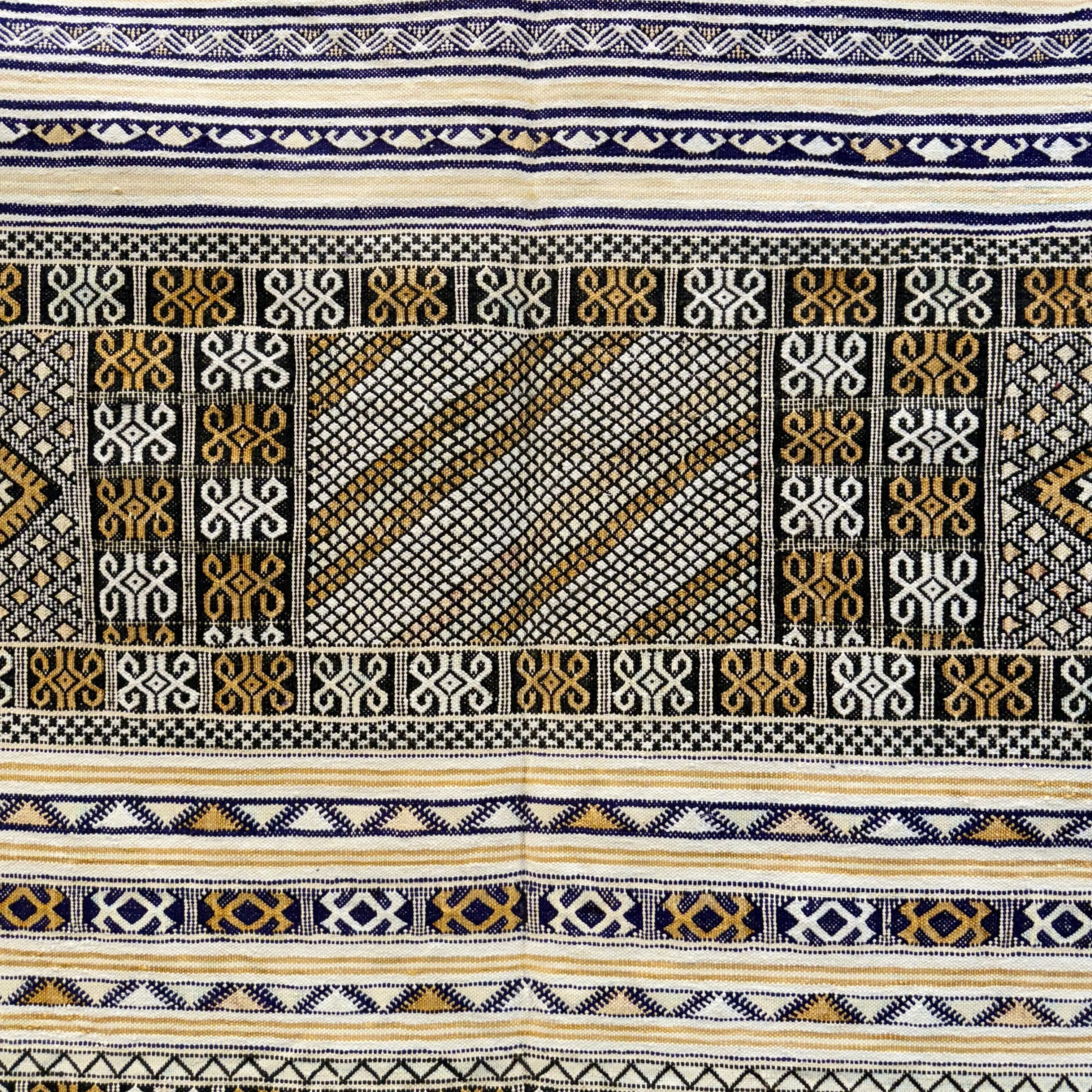 Large Vintage Kilim Rug | Modern Minimalist Wool Carpet for Bedroom | Flatweave Moroccan Style