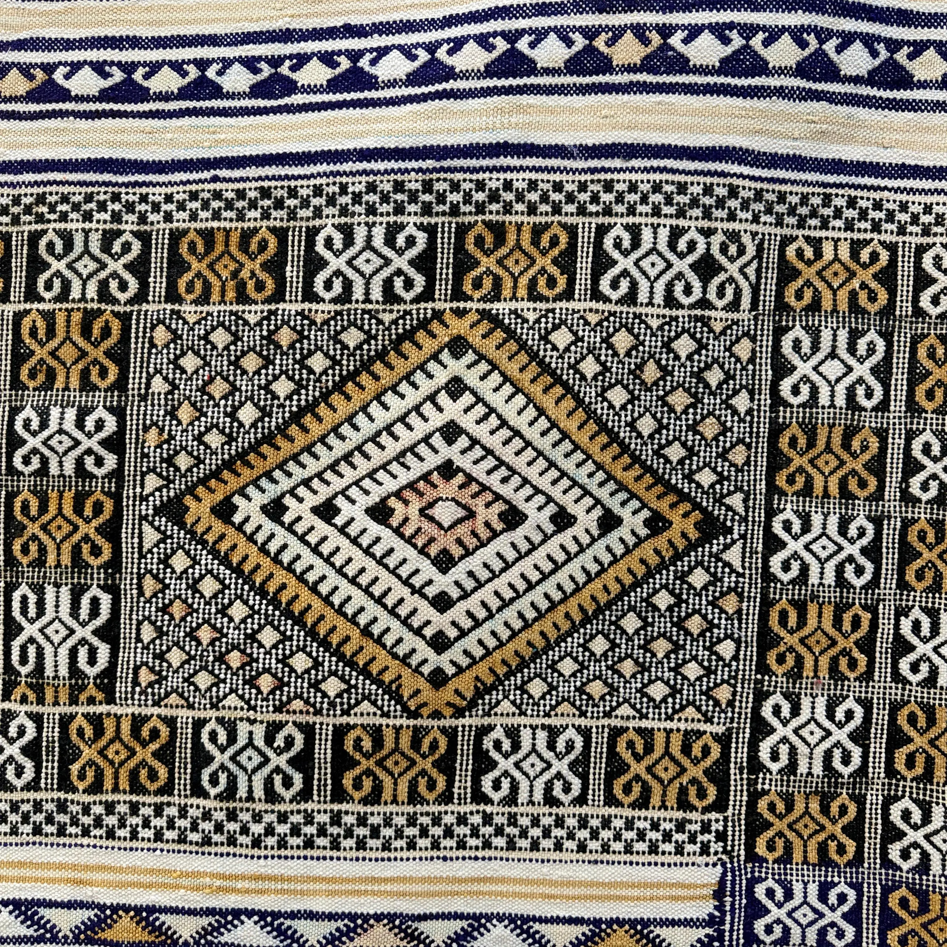 Large Vintage Kilim Rug | Modern Minimalist Wool Carpet for Bedroom | Flatweave Moroccan Style