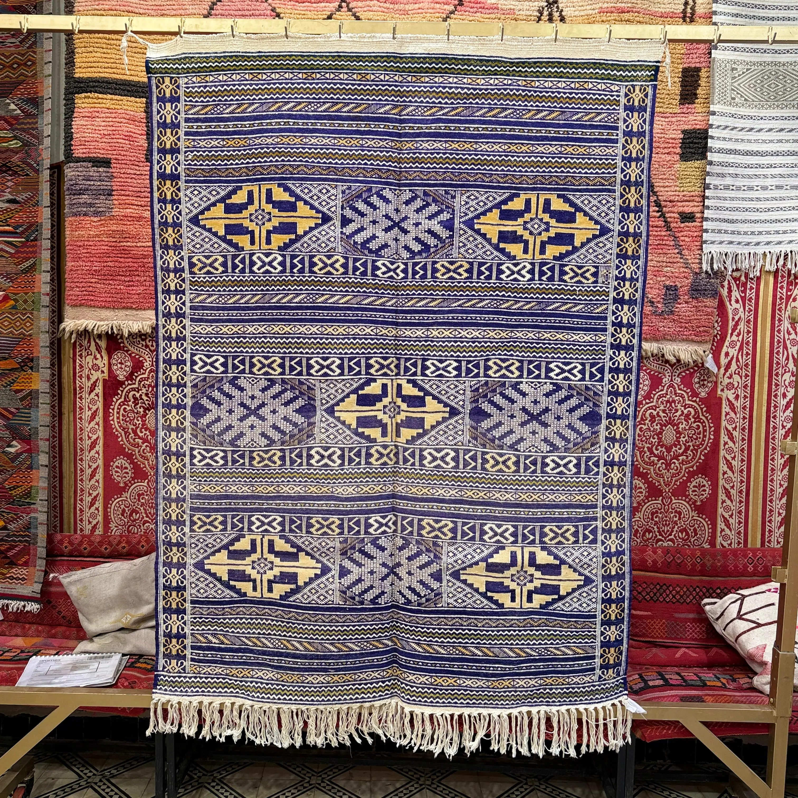 Vintage Handmade Kilim Rug | Area Wool Carpet for Living Room & Bedroom | Timeless Flatweave Style