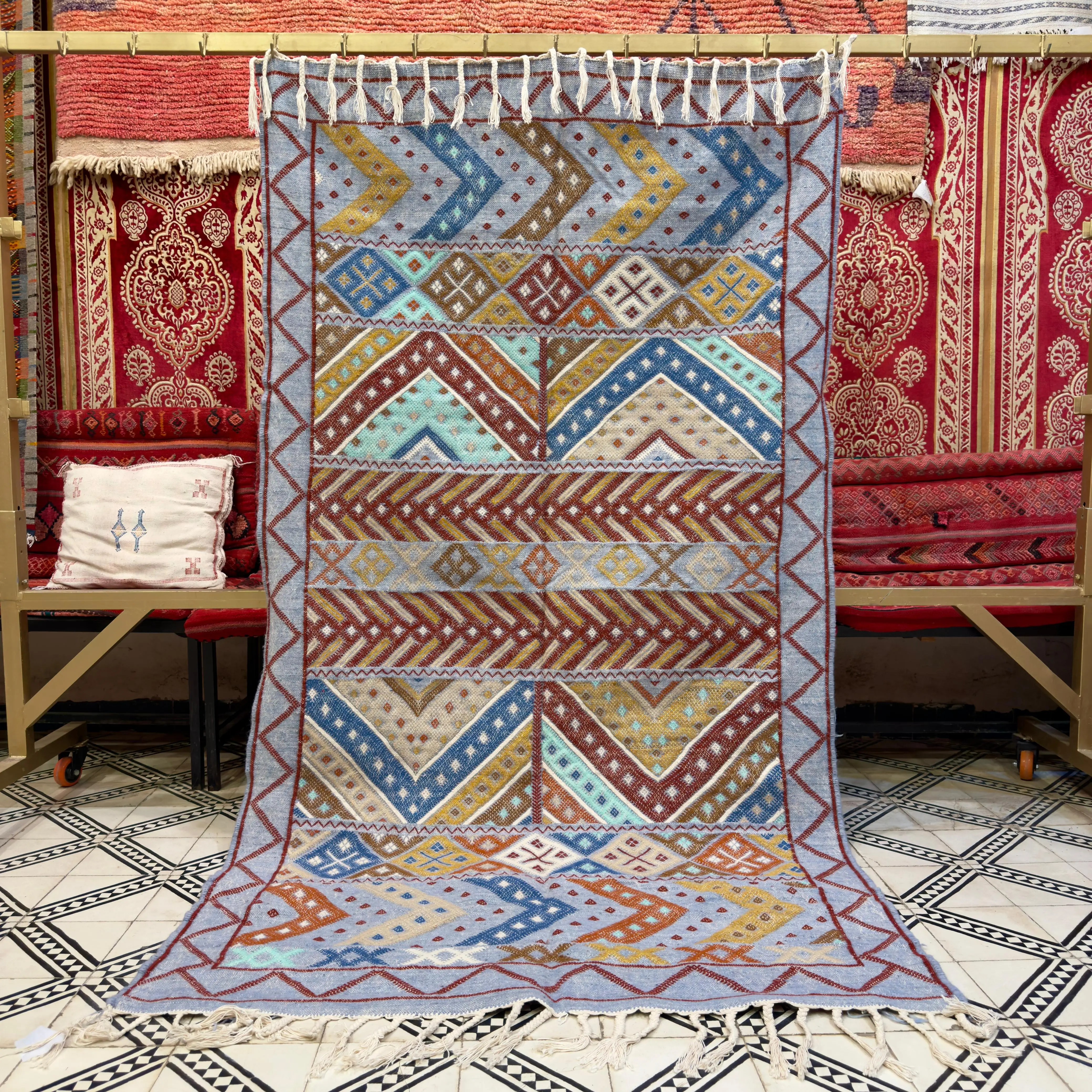 Unique Moroccan Kilim Rug | Vintage Wool & Jute Area Carpet