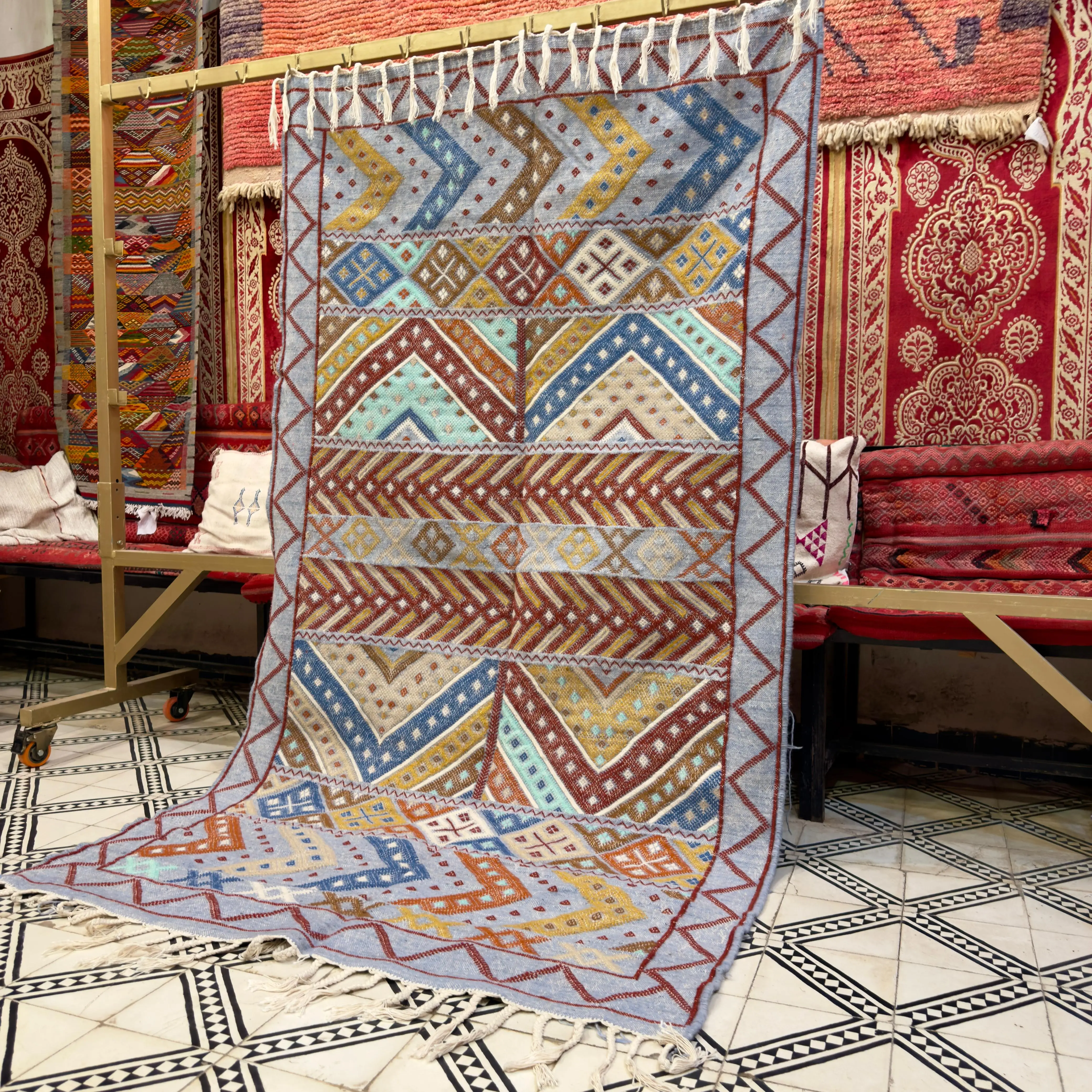 Unique Moroccan Kilim Rug | Vintage Wool & Jute Area Carpet