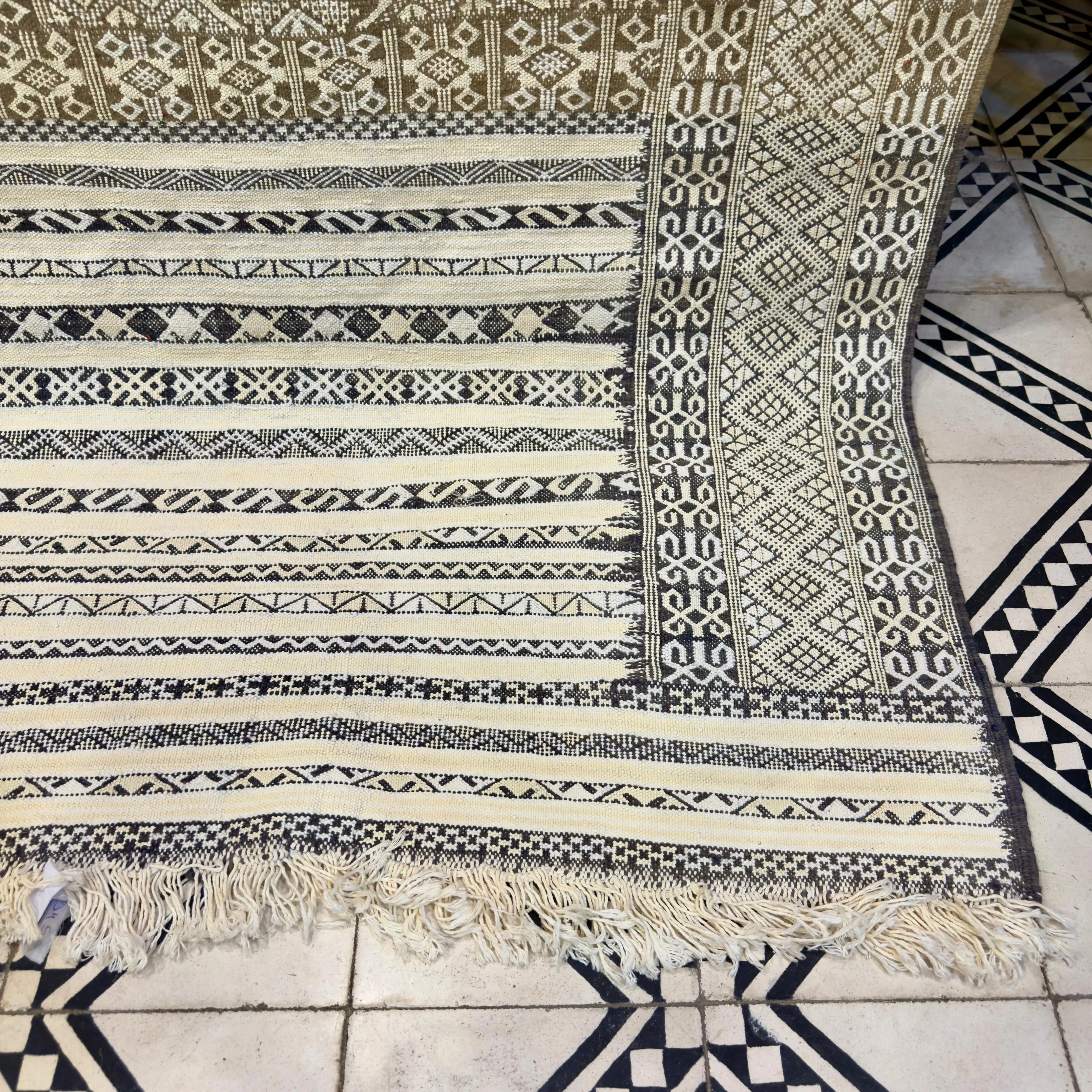 Luxury Moroccan Kilim Rug | Agave Silk & Dromedary Wool | Hand-Embroidered Masterpiece