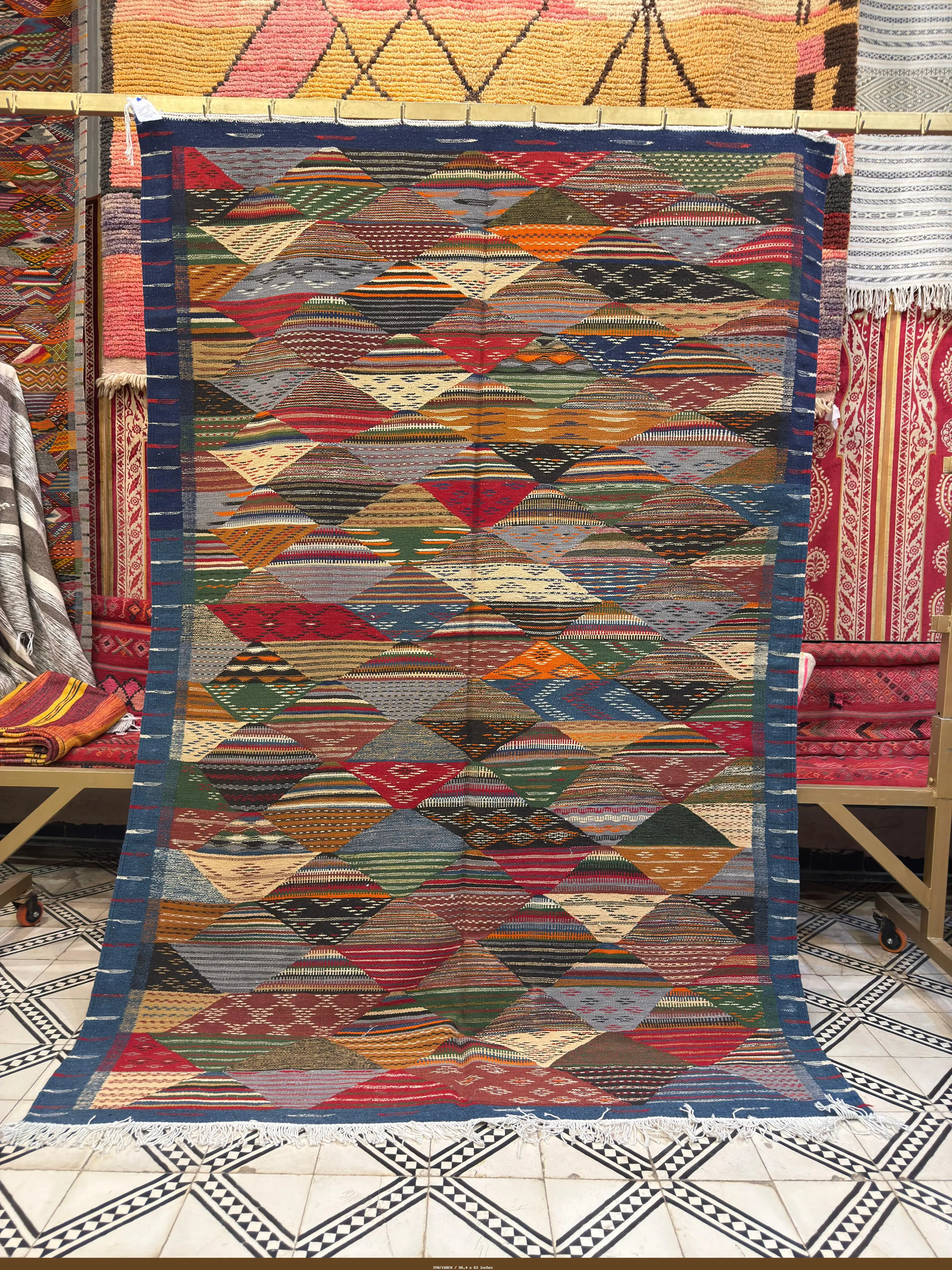 Authentic Berber Kilim – Handmade Moroccan Rug in Natural Agave Silk | Picasso Kilim by Marocartisan - 250/160CM / 98.4 x 63 inches