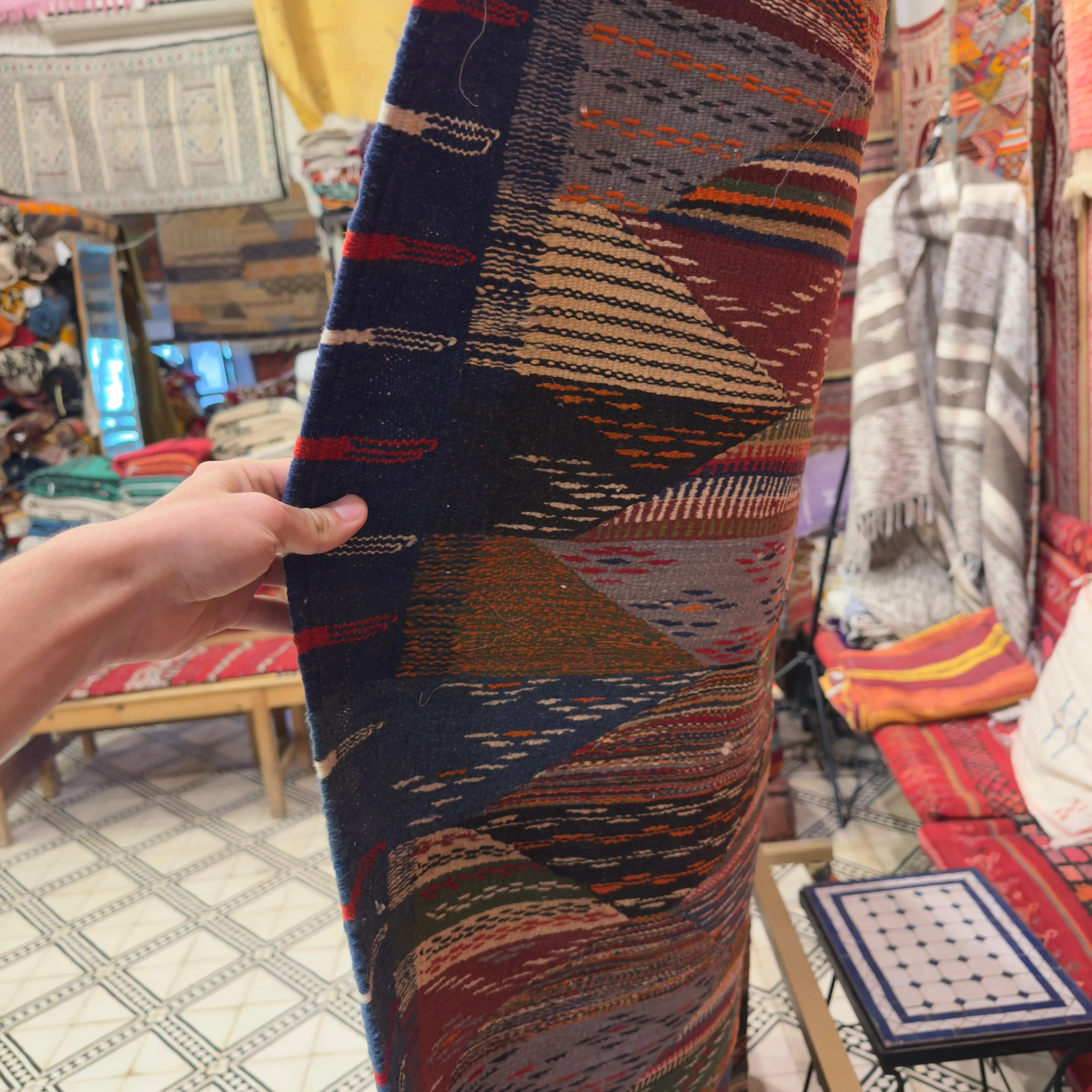 Authentic Berber Kilim – Handmade Moroccan Rug in Natural Agave Silk | Picasso Kilim by Marocartisan - 250/160CM / 98.4 x 63 inches