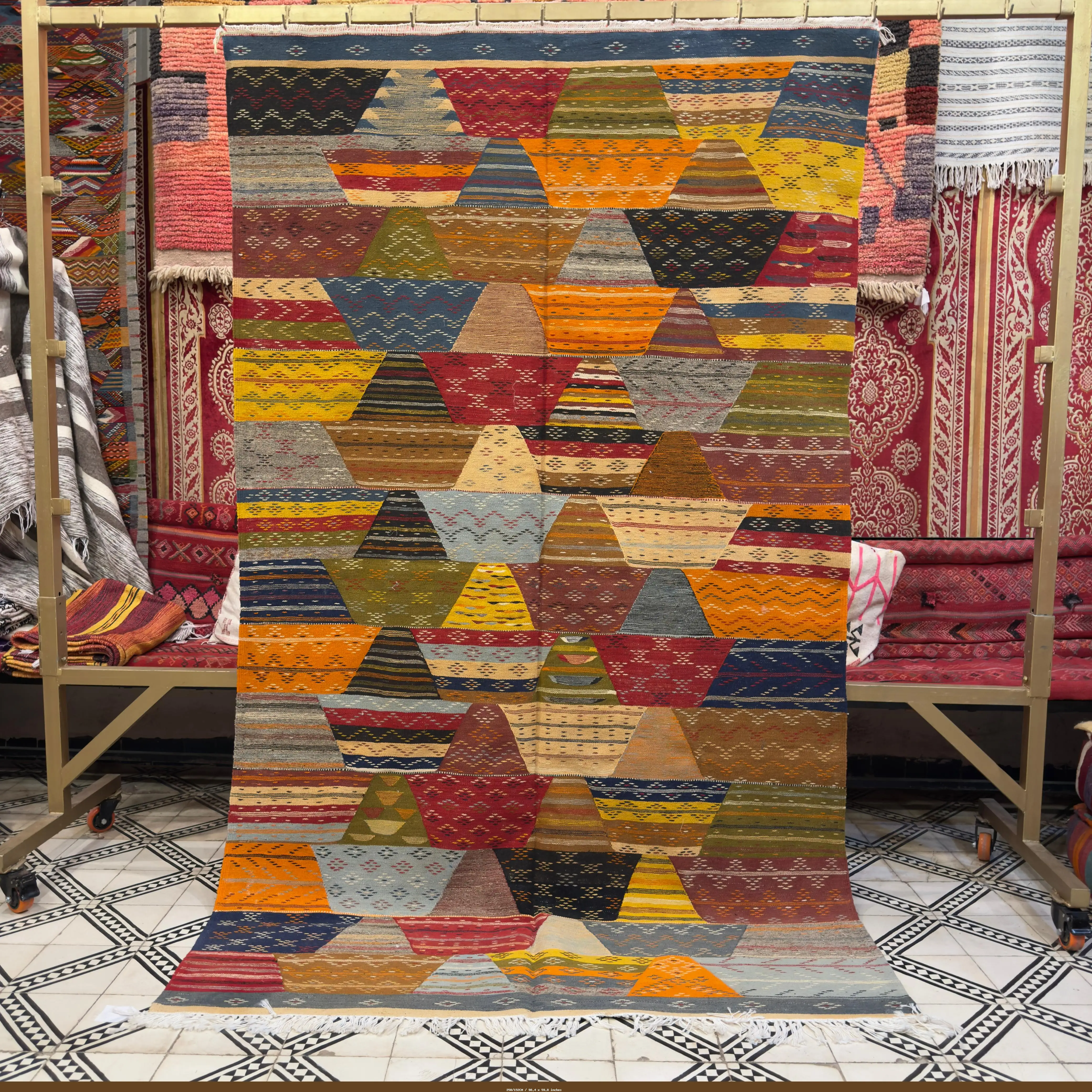 Picasso Mirage – Unique Moroccan Berber Kilim | Beautiful Handwoven Rug with Free Shipping - 250/152CM / 98.4 x 59.8 inches