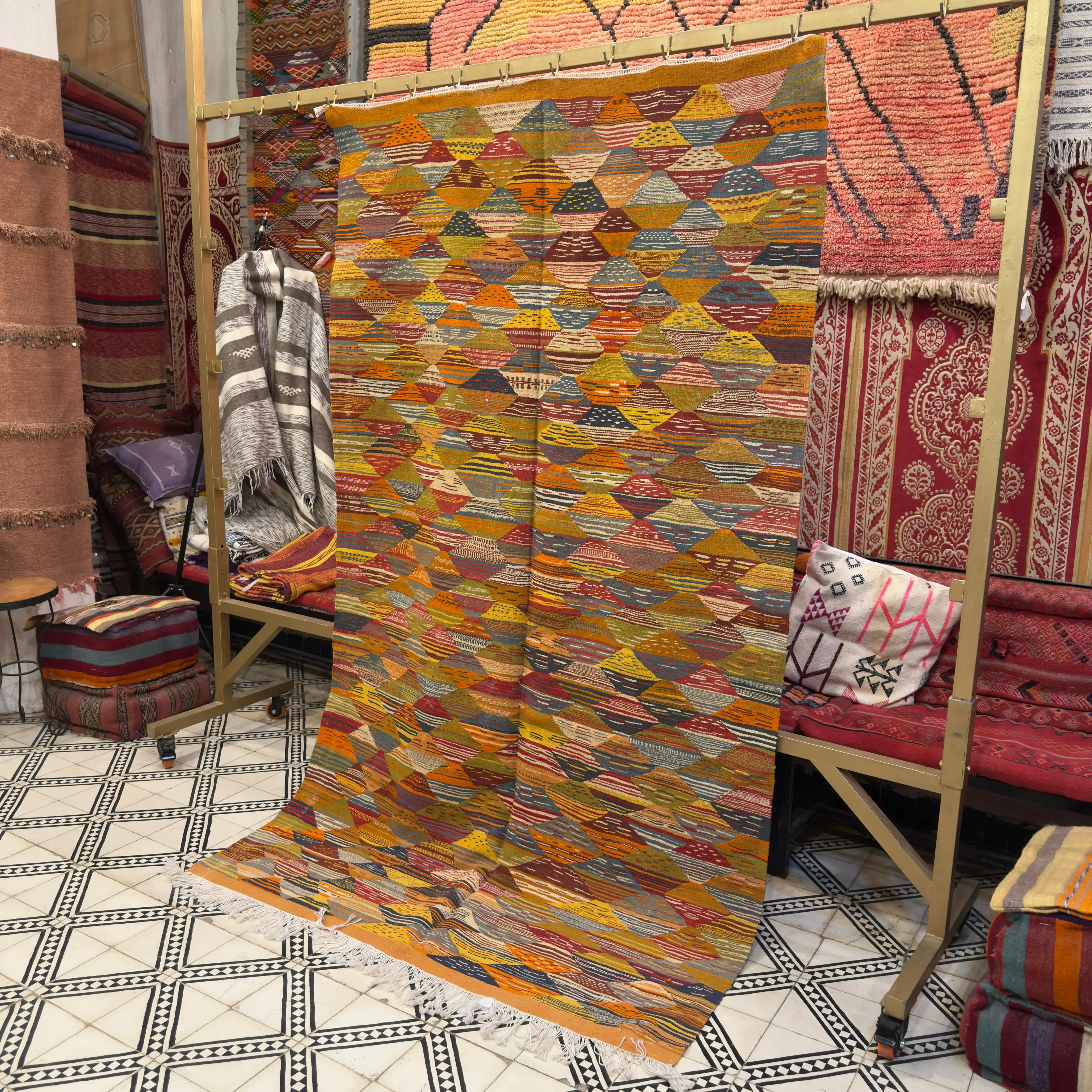 Picasso Radiance – Colourful Moroccan Berber Rug | Handwoven Embroidered Masterpiece - 250/146 CM / 98.4 x 57.5 inches