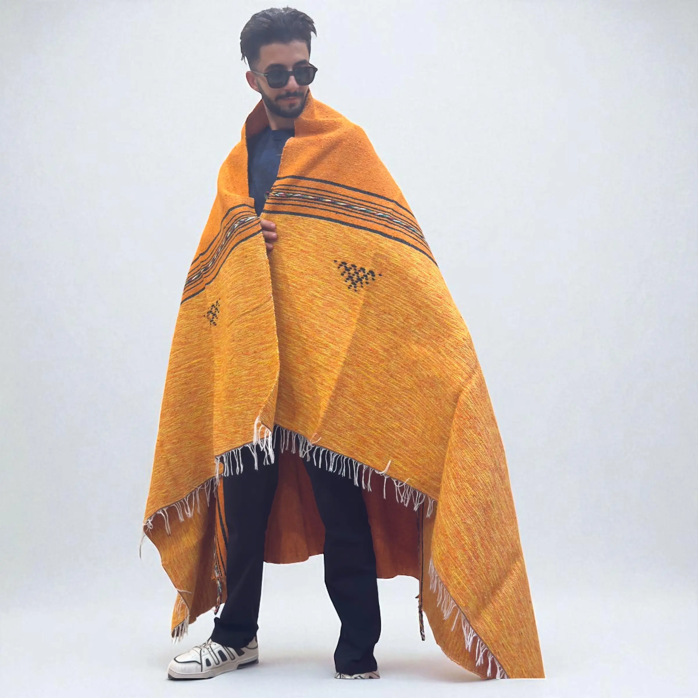 Tanger Ember – Handmade Berber Wool Blanket | Burnt Orange Throw for Bedroom - 80/100 cm = 31.5/39.4 inches