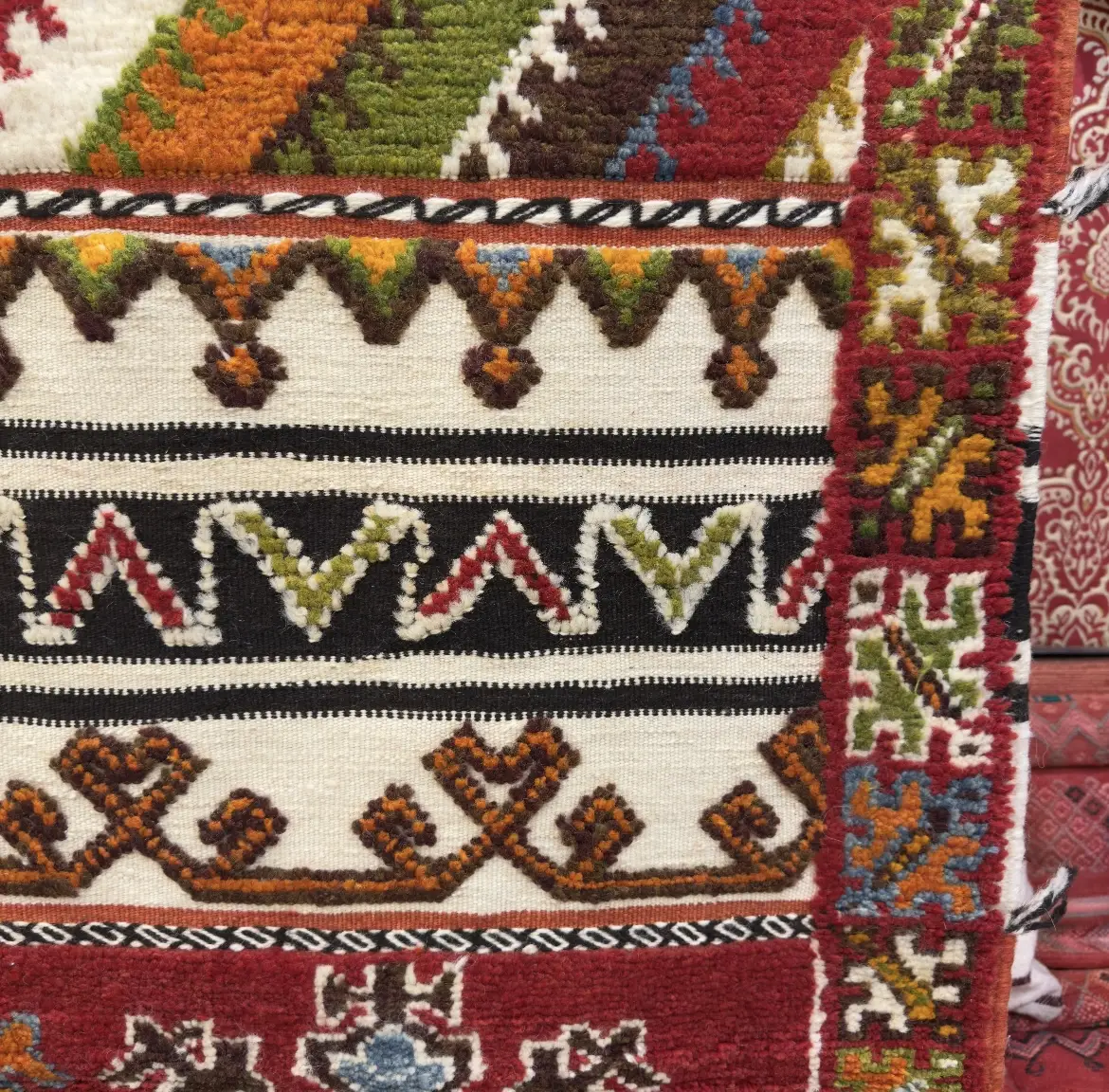 High Atlas Berber Kilim – Extra Large Handmade Carpet with Tribal Patterns - 250/145CM / 98.4 x 57.1 inches