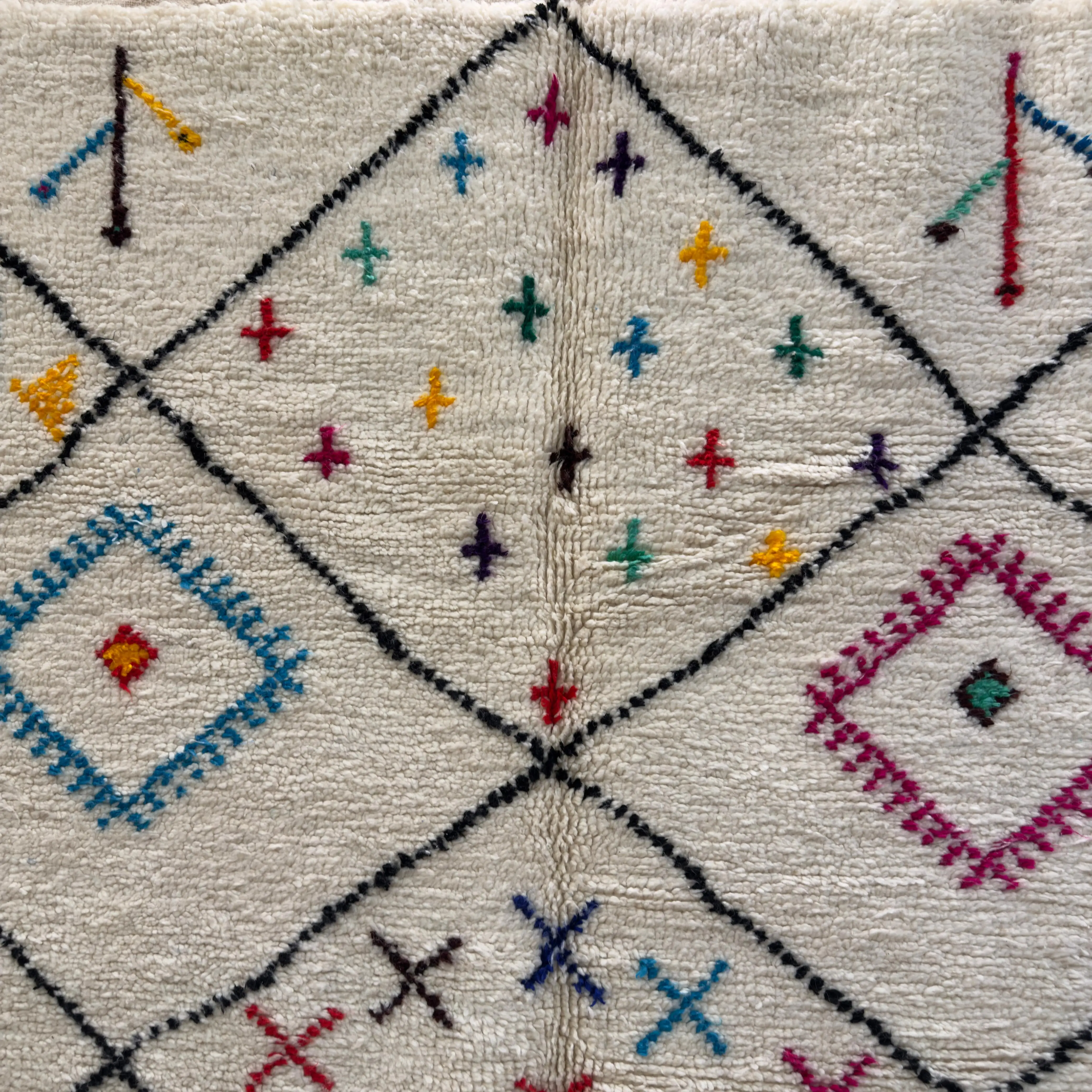 Large Colorful Azilal Berber Rug – Handwoven Moroccan Carpet - 310/210CM / 122.0 x 82.7 inches