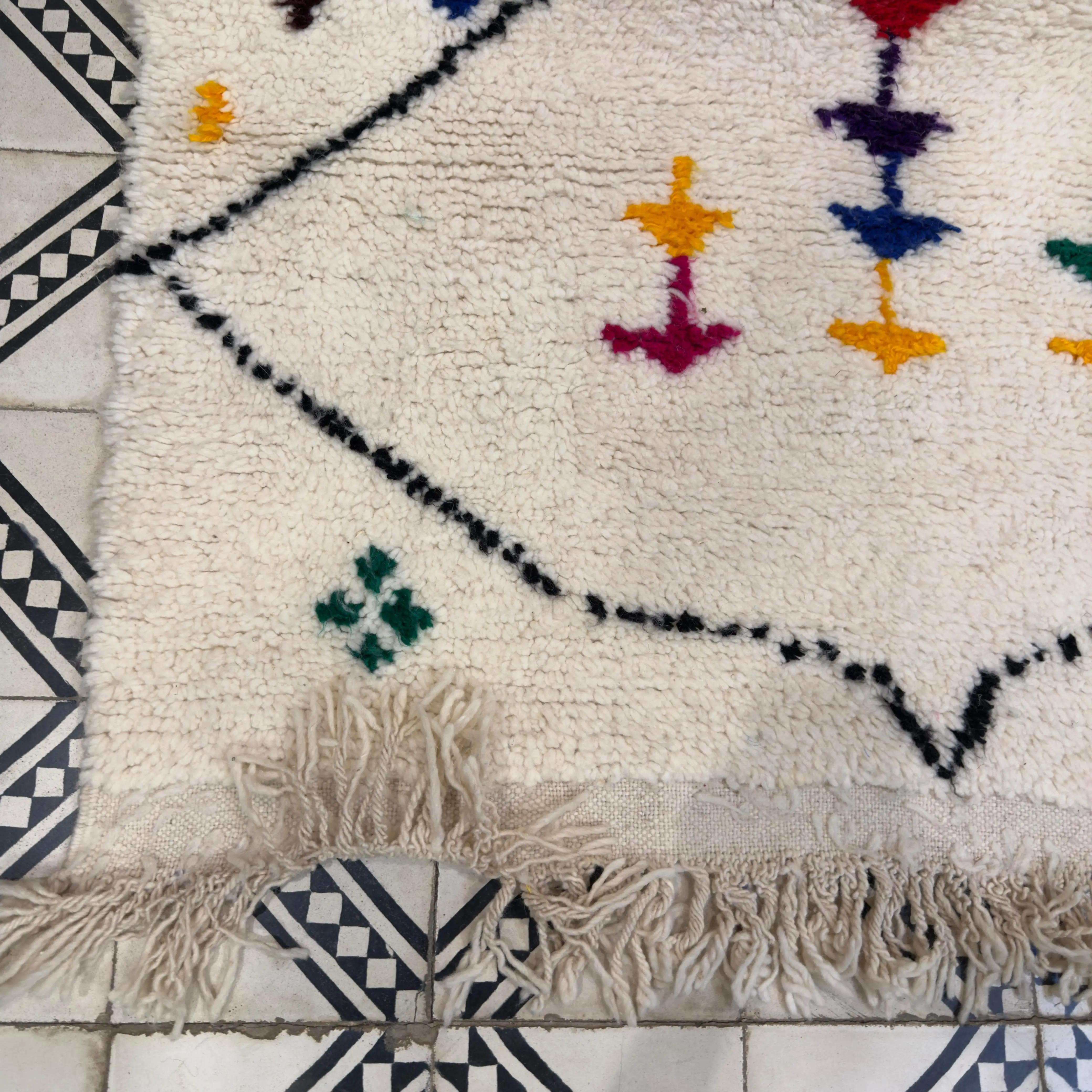 Large Colorful Azilal Berber Rug – Handwoven Moroccan Carpet - 310/210CM / 122.0 x 82.7 inches